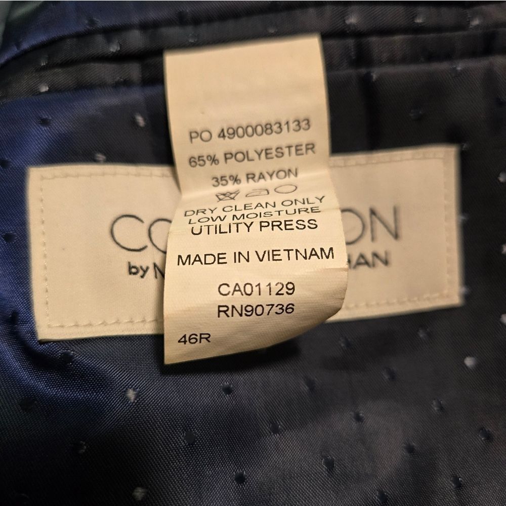 Kenneth Cole Reaction Black Sport Coat with Notched Lapels - Picture 6 of 7